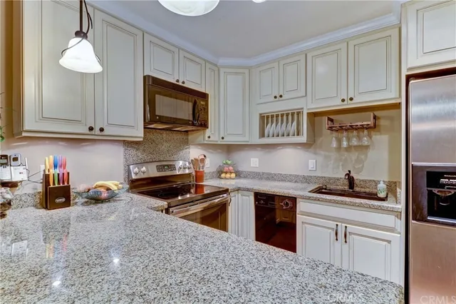 $3,200 | 1644 Iowa Street, Unit A, Costa Mesa, CA 92626