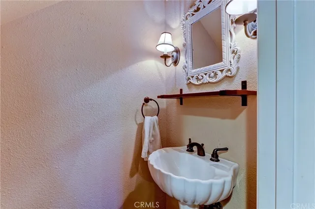 $3,200 | 1644 Iowa Street, Unit A, Costa Mesa, CA 92626