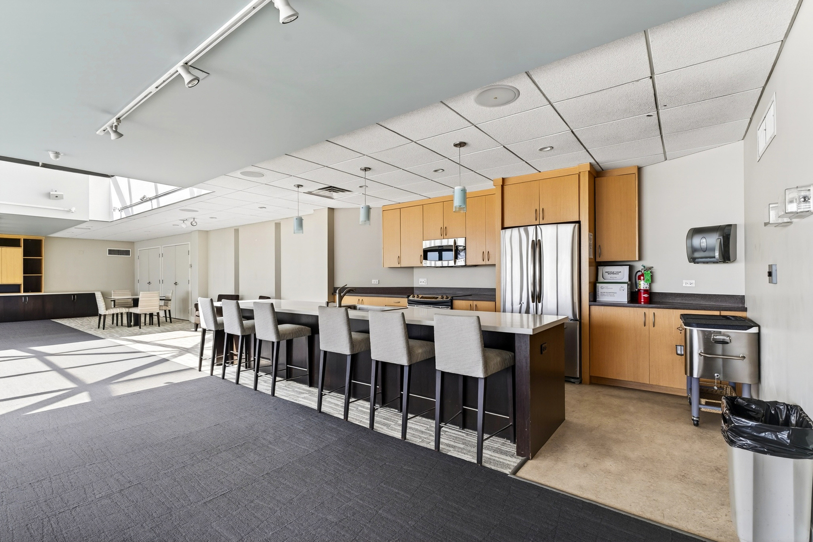 6007 North Sheridan Road, Unit 11G Chicago, IL 60660 - Photo 28 of 38