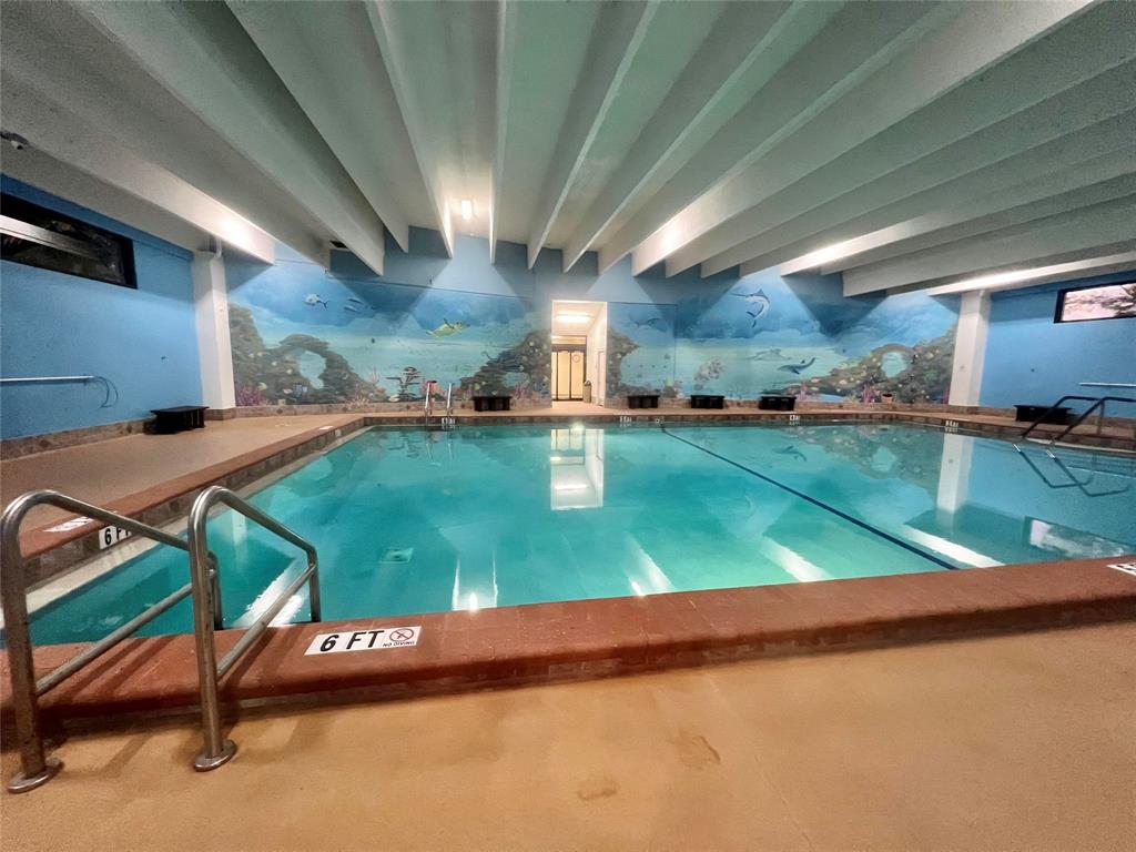 2029 Cambridge B, Unit 2029 Deerfield Beach, FL 33442 - Photo 27 of 36 a view of a backyard