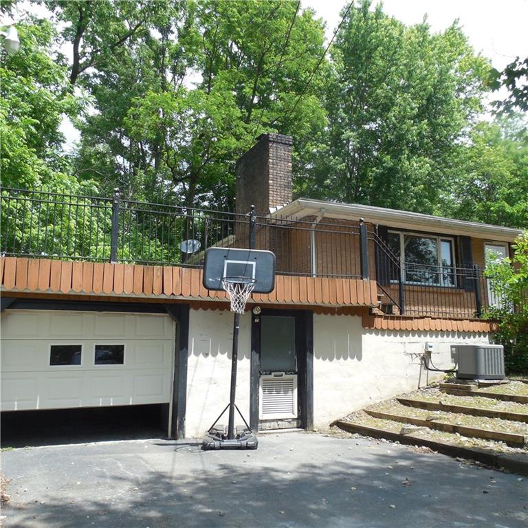 1555 Old Princeton Road New Castle, PA 16101 - Photo 2 of 25 View from driveway