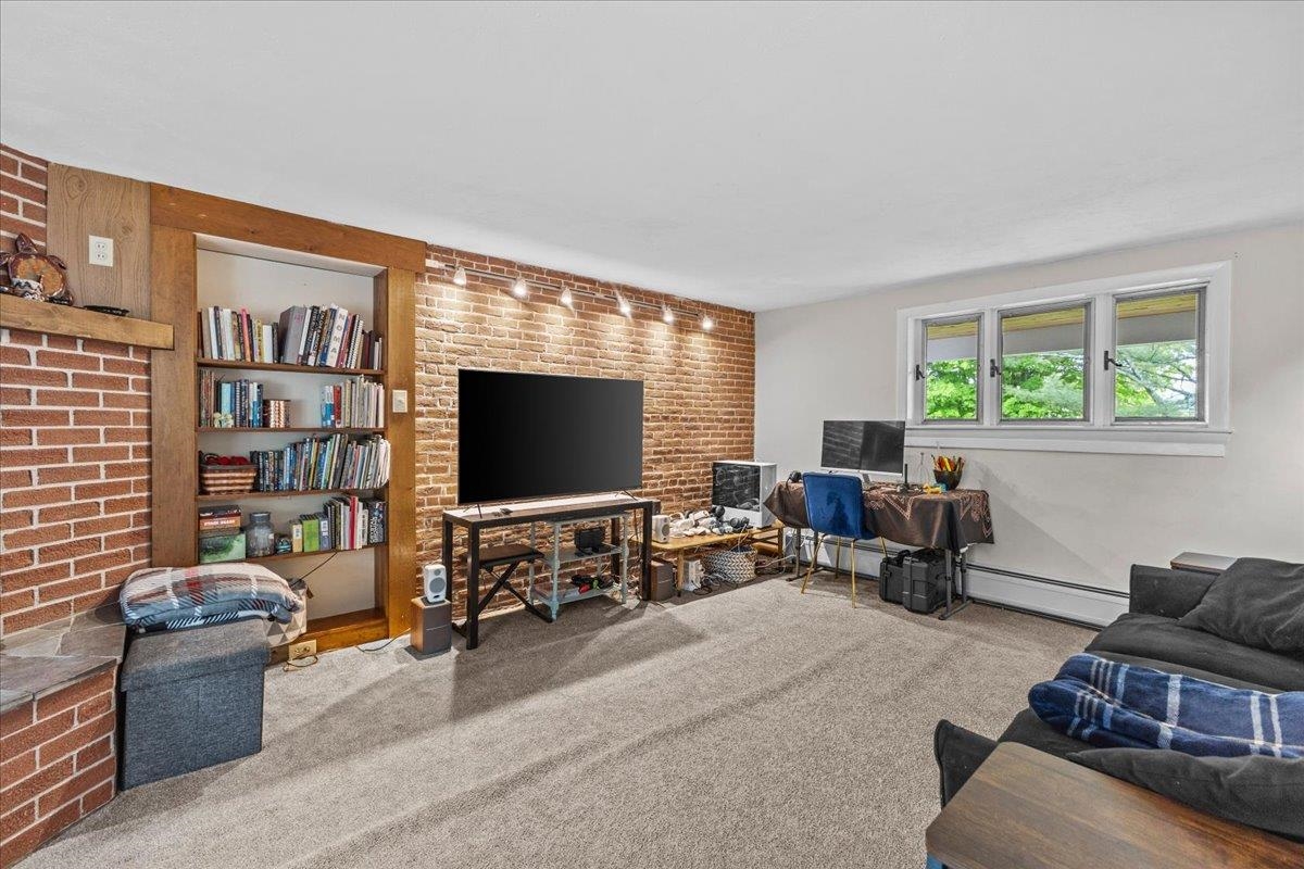 2233 Pucker Street Stowe, VT 05672 - Photo 16 of 50