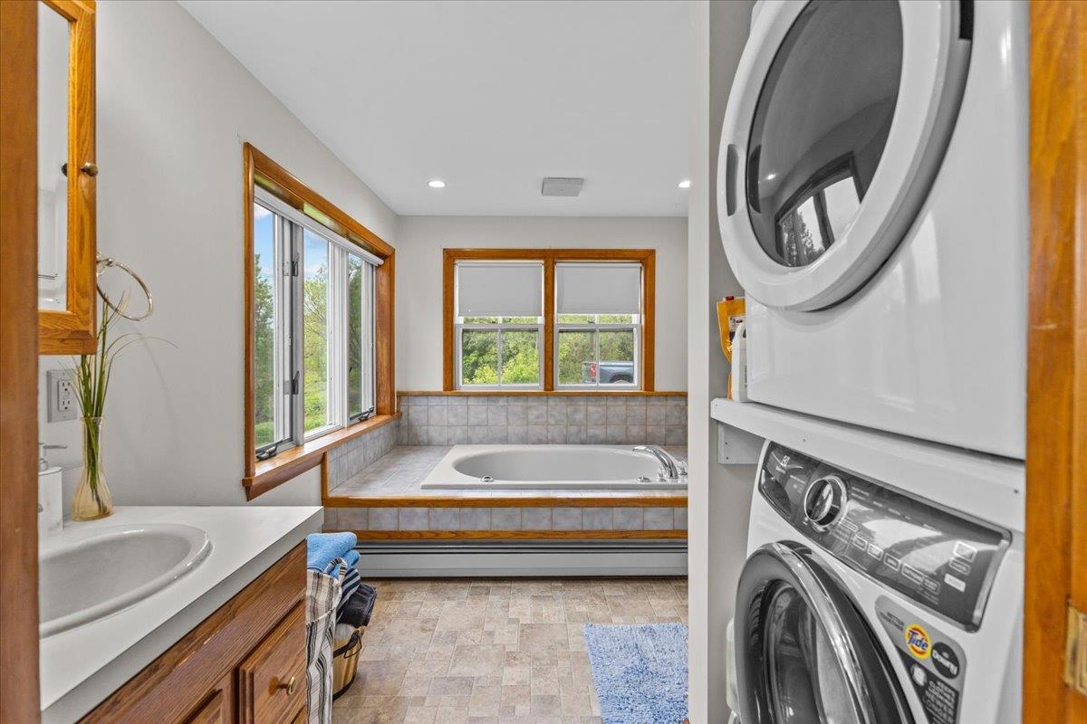 2233 Pucker Street Stowe, VT 05672 - Photo 18 of 50