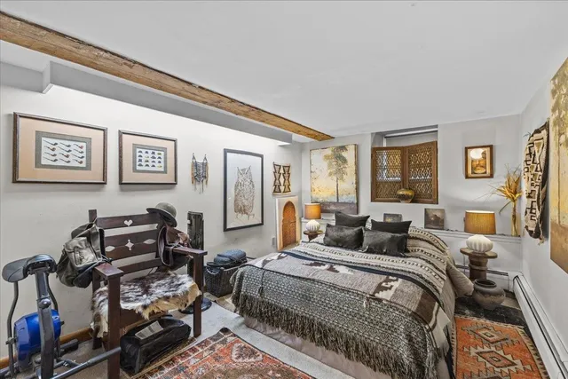 $1,100,000 | 2233 Pucker Street, Stowe, VT 05672