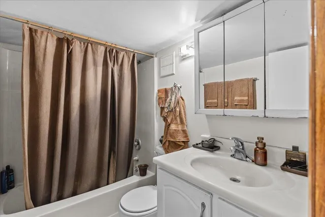 $1,100,000 | 2233 Pucker Street, Stowe, VT 05672