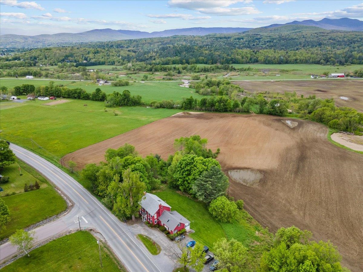 2233 Pucker Street Stowe, VT 05672 - Photo 40 of 50