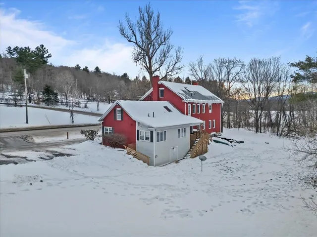 $1,100,000 | 2233 Pucker Street, Stowe, VT 05672