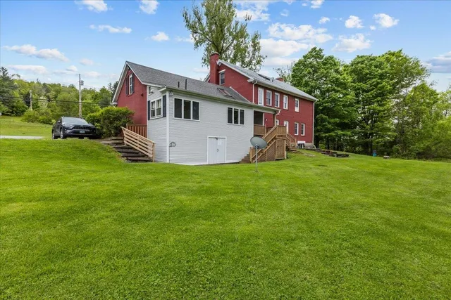 $1,100,000 | 2233 Pucker Street, Stowe, VT 05672