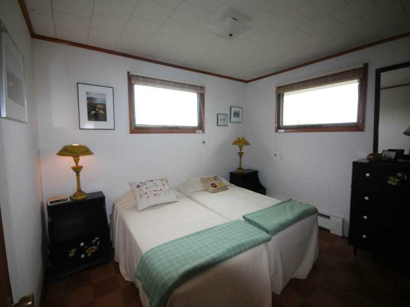 415 Payne Road Block Island, RI 02807 - Photo 15 of 16 Bedroom.