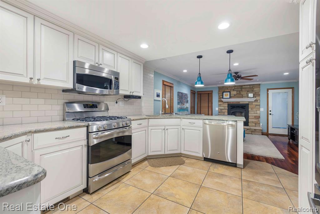 603 Parkdale Avenue Rochester, MI 48307 - Photo 15 of 43