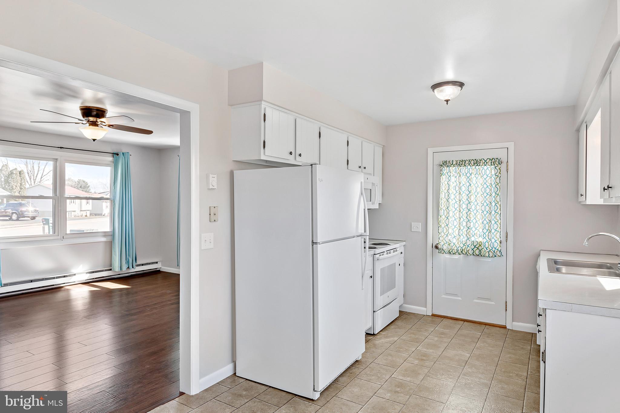 3432 Fox Ridge Court Dover, PA 17315 - Photo 10 of 30 Gallery Image 10