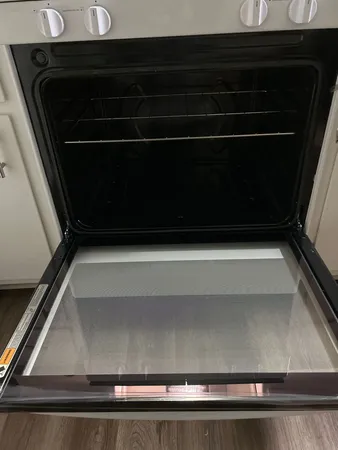 $1,675 | 6324 West 63rd Street, Unit 4, Chicago, IL 60638