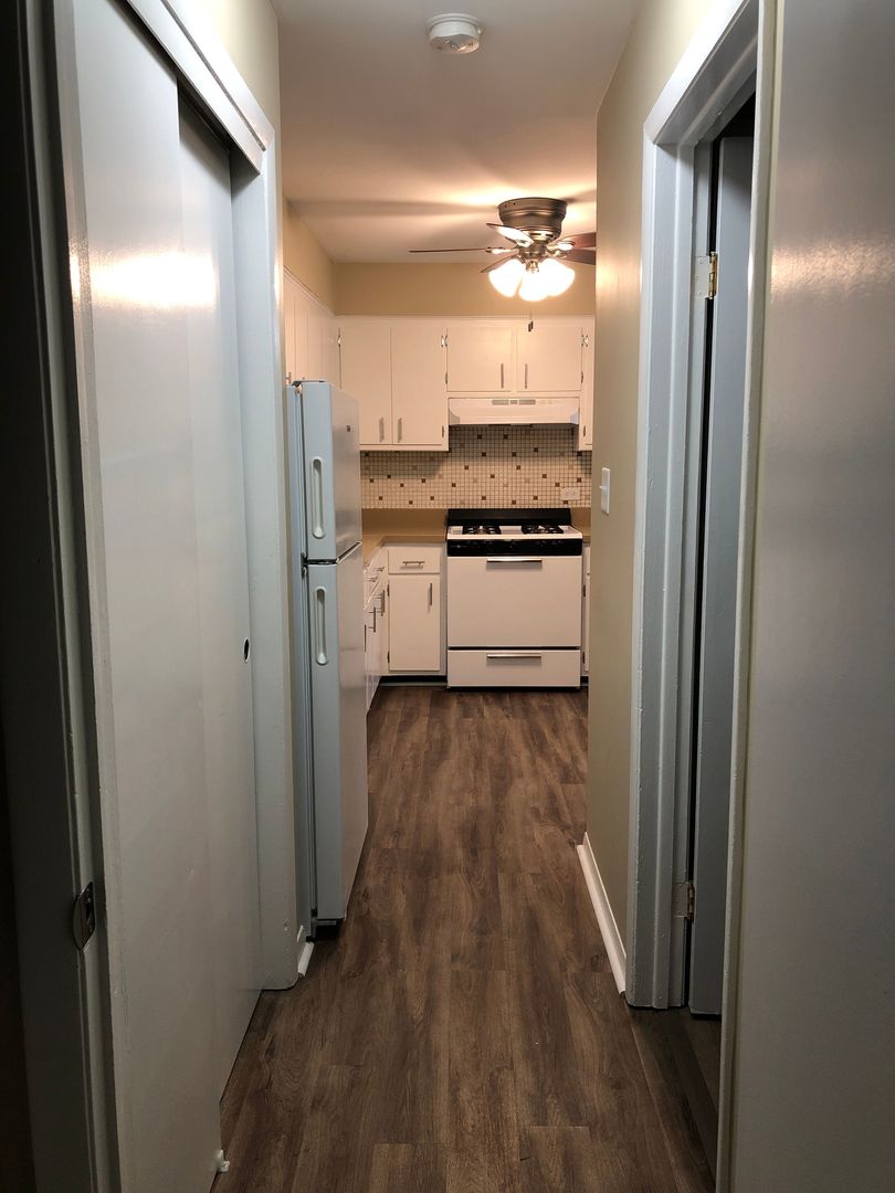 6324 West 63rd Street, Unit 4 Chicago, IL 60638 - Photo 13 of 23