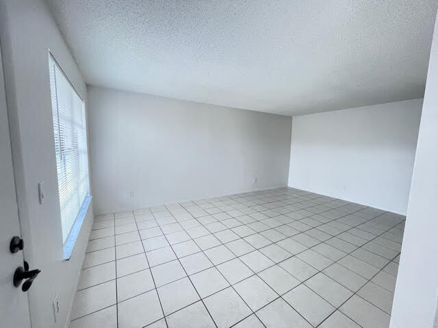 4606 Southeast Binnacle Way, Unit 2 Stuart, FL 34997 - Photo 10 of 15 living area