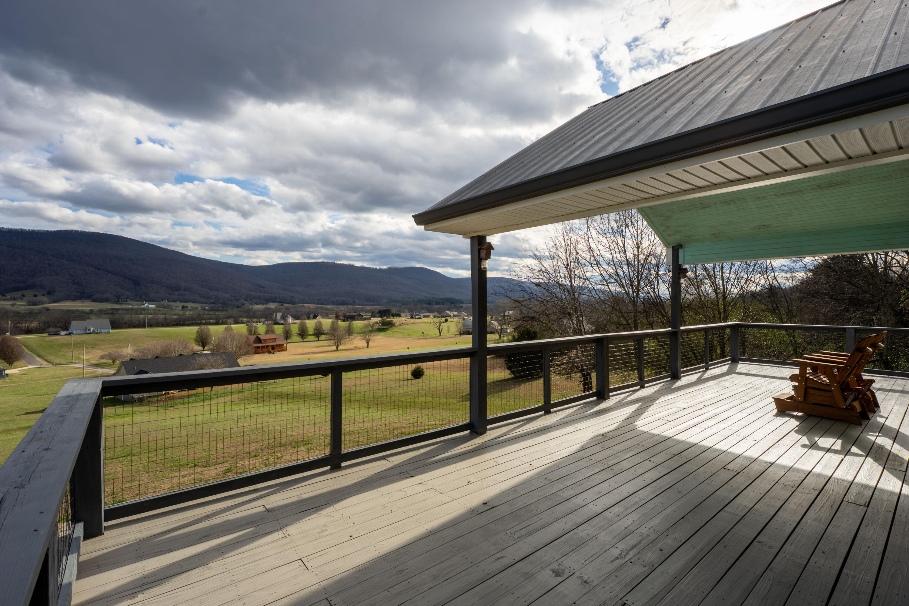94 Rivers Edge Road Dunlap, TN 37327 - Photo 39 of 41 Porch View