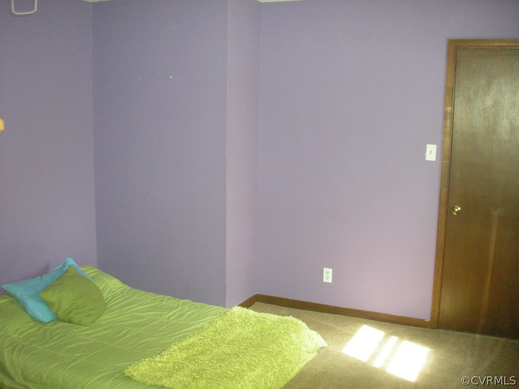 418 Walton Park Road Midlothian, VA 23114 - Photo 17 of 24 a view of an empty room