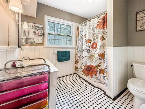 $265,000 | 709 East Sunnycrest Drive, Urbana, IL 61801