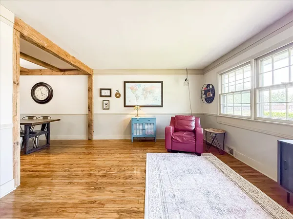 $265,000 | 709 East Sunnycrest Drive, Urbana, IL 61801