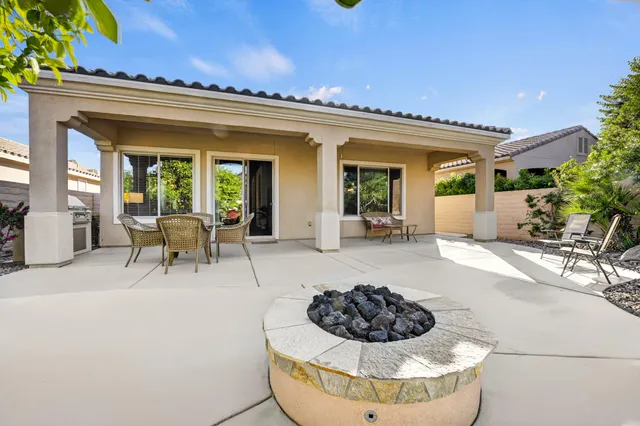 $425,000 | 81674 Avenida De Baile, Indio, CA 92203