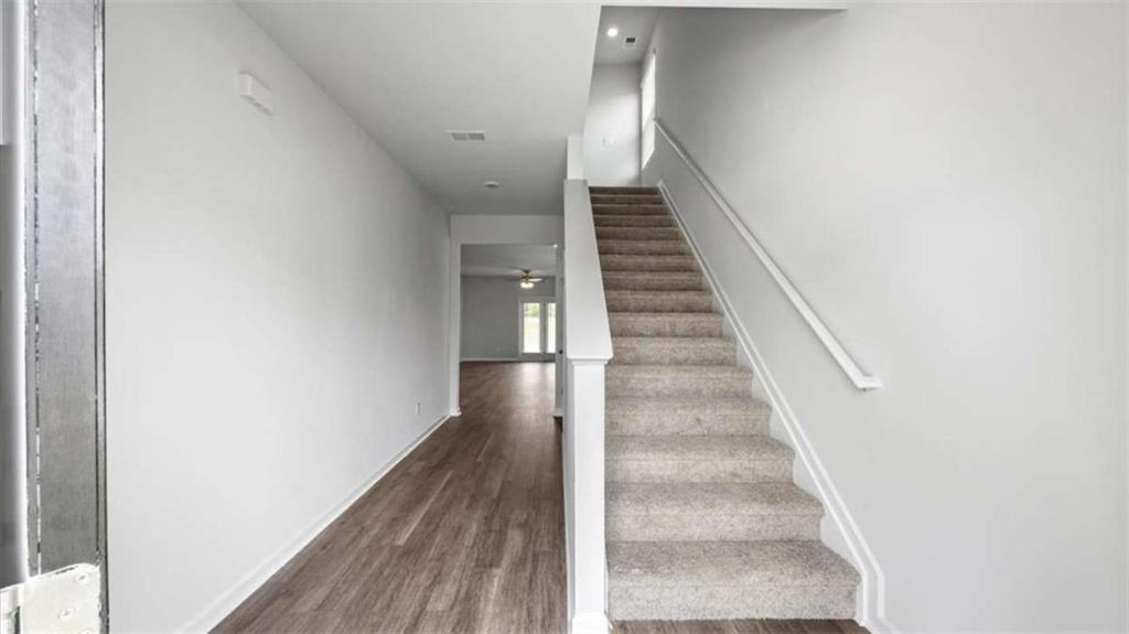 11990 Aukerman Way Hampton, GA 30228 - Photo 2 of 23