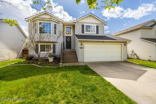 $499,900 | 2790 Versailles Drive, Coeur D'Alene, ID 83815