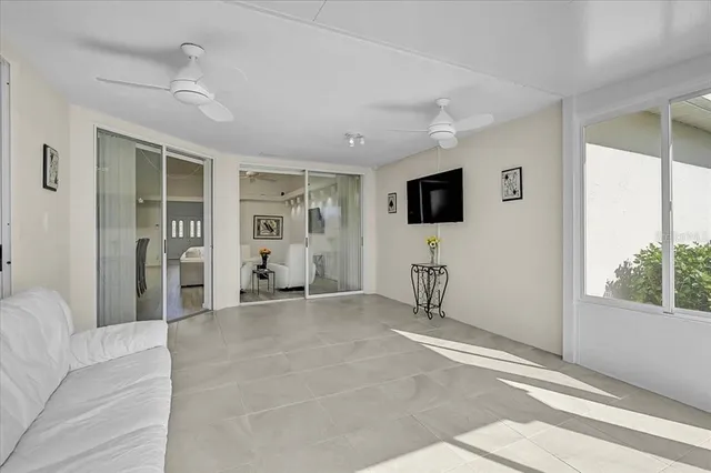 $270,000 | 4006 Caddie Drive East, Bradenton, FL 34203