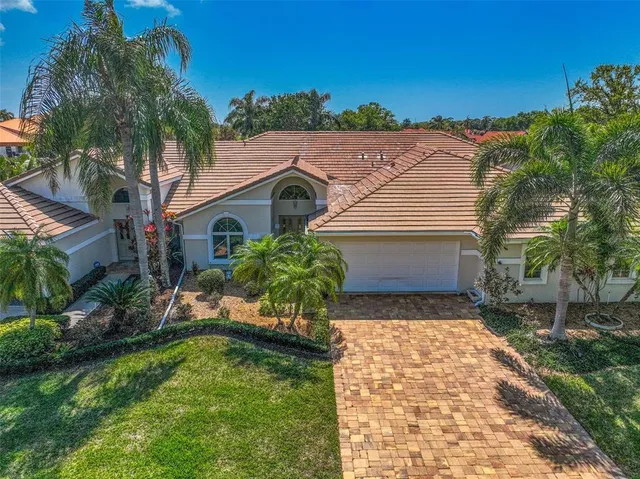 $270,000 | 4006 Caddie Drive East, Bradenton, FL 34203