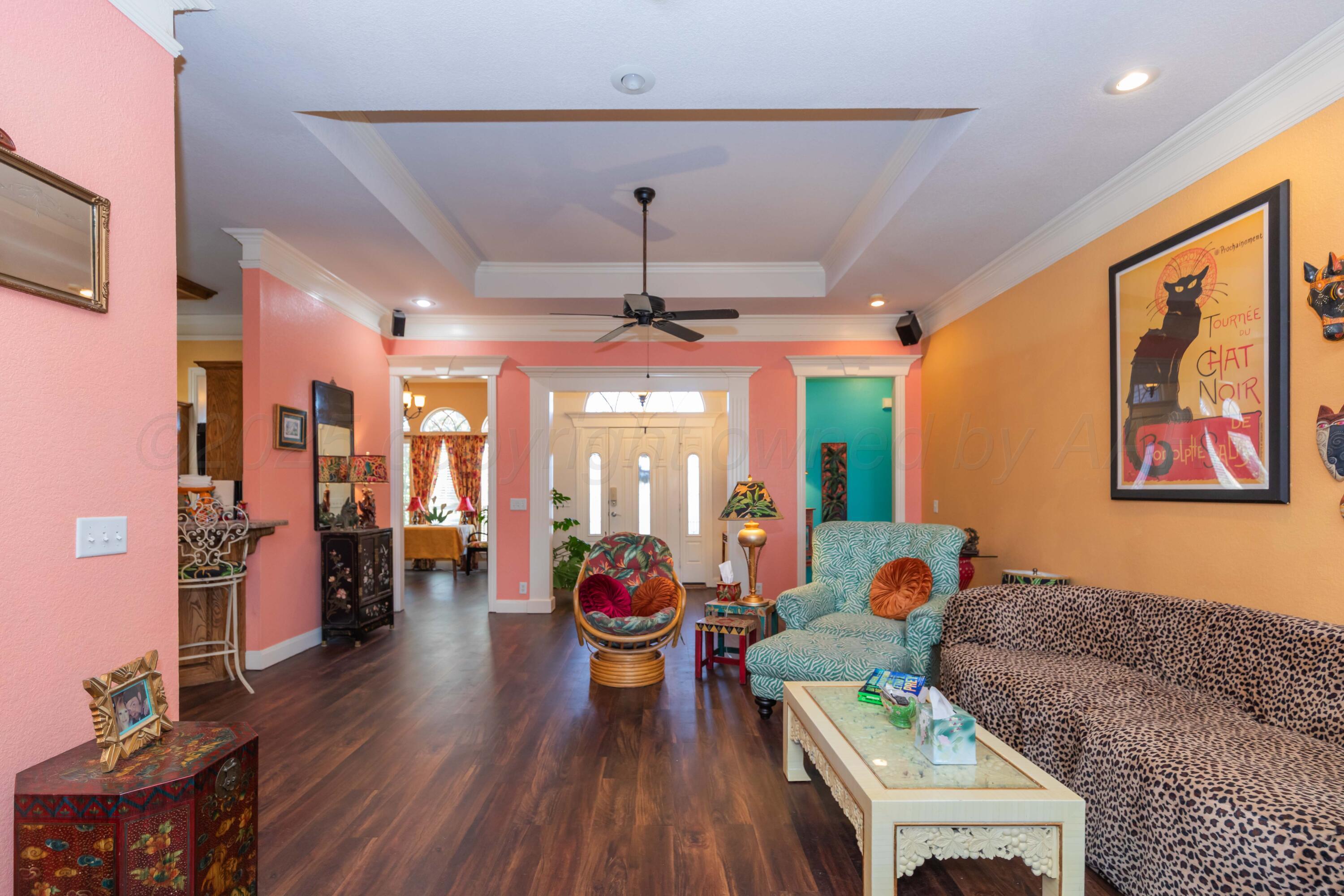 8304 Addison Drive Amarillo, TX 79119 - Photo 28 of 41 LIVING ROOM VIEW 5
