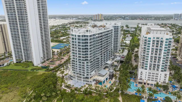 $2,055,000 | 3100 North Ocean Drive, Unit H1508, Singer Island, FL 33404