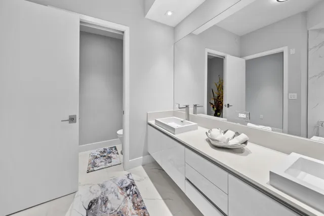 $2,055,000 | 3100 North Ocean Drive, Unit H1508, Singer Island, FL 33404