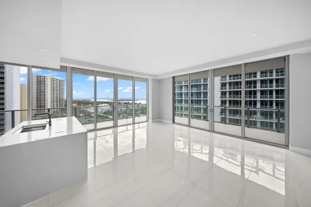 $2,055,000 | 3100 North Ocean Drive, Unit H1508, Singer Island, FL 33404