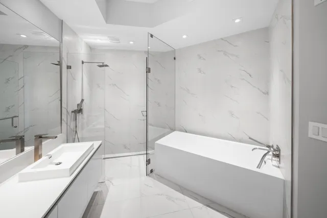 $2,055,000 | 3100 North Ocean Drive, Unit H1508, Singer Island, FL 33404