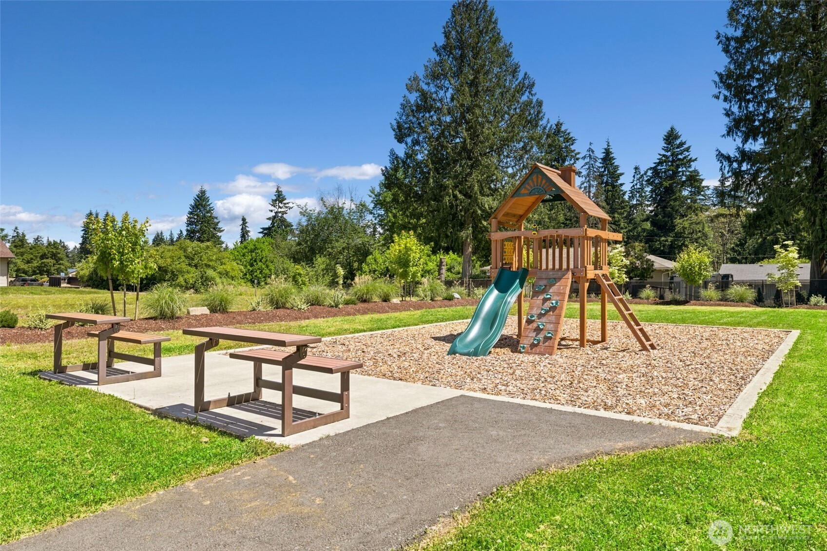 5 81st Street Southwest Everett, WA 98203 - Photo 4 of 5