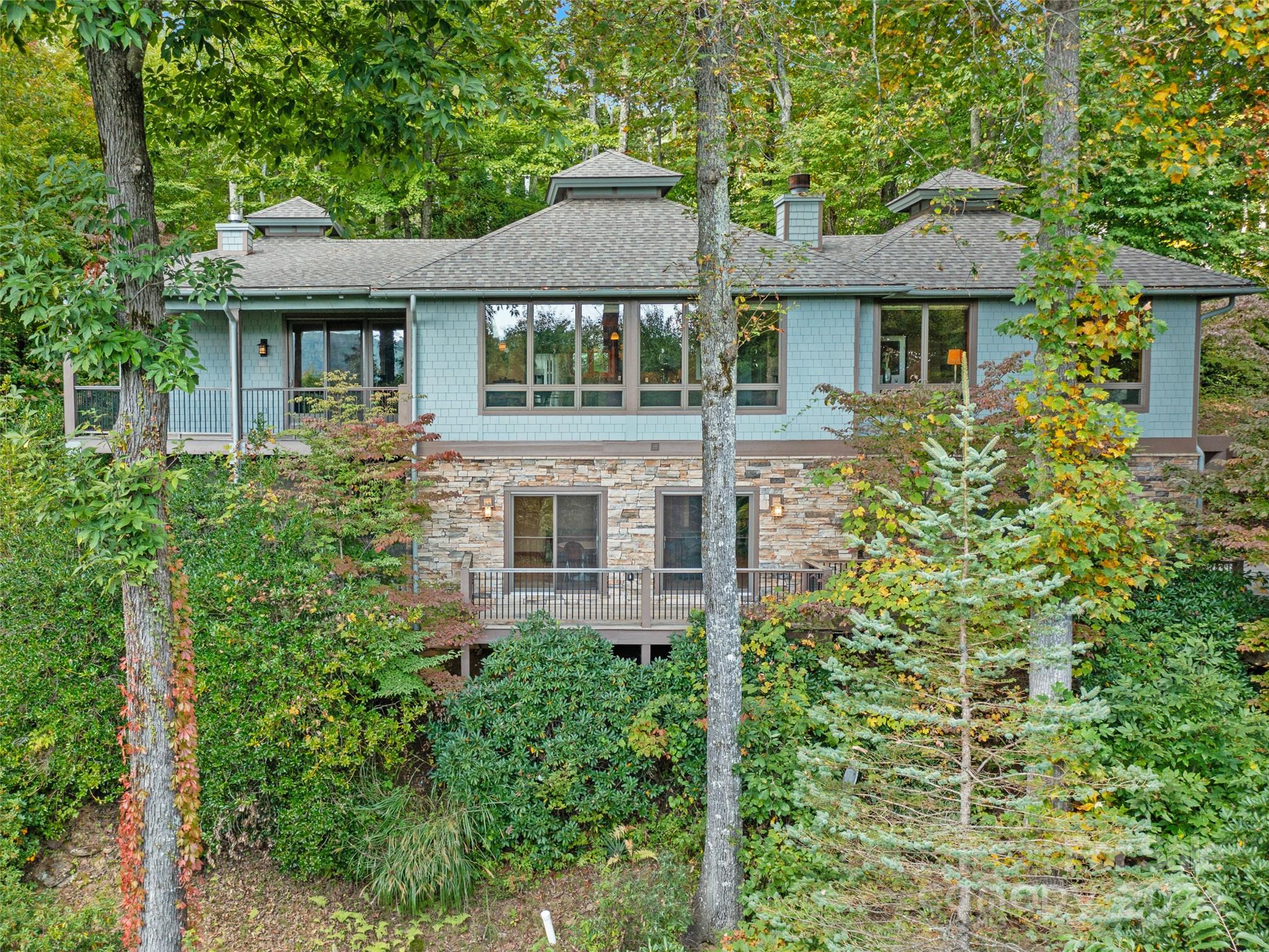 393 Deer Trl Dr  