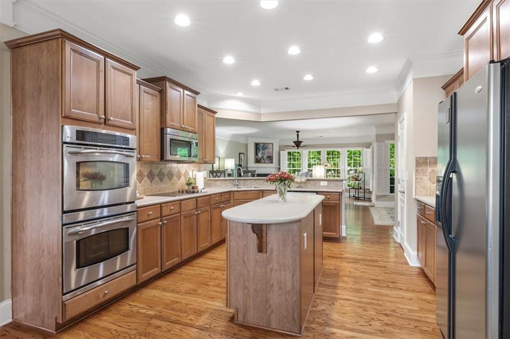 6065 Vickery Point Cumming, GA 30040 - Photo 11 of 33