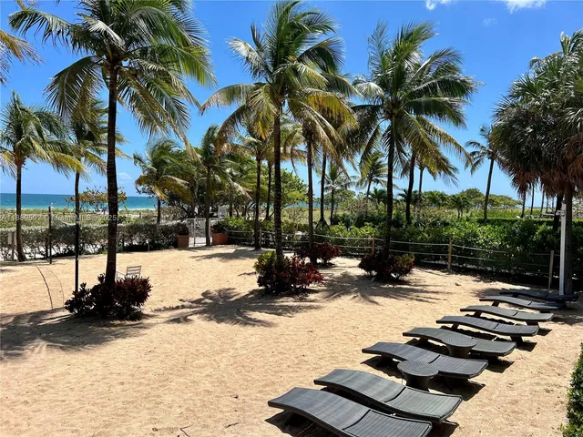 $420,000 | 9172 Collins Avenue, Unit 214, Surfside, FL 33154