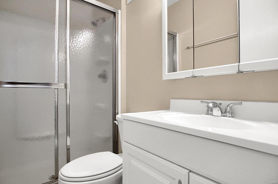 37 Hunting Creek Road St. Peters, MO 63376 - Photo 18 of 24