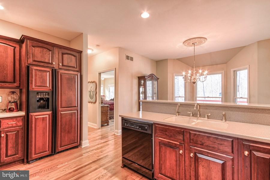 668 Woodburne Road Lewisberry, PA 17339 - Photo 9 of 25 Gallery Image 9