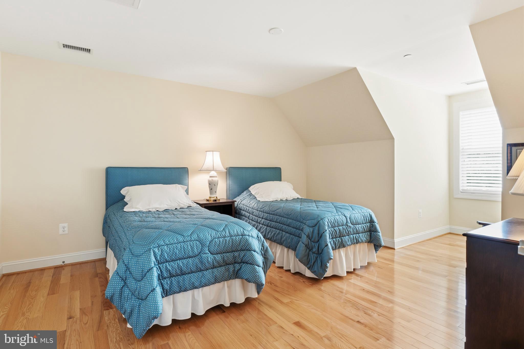 39 Owensville Road Lothian, MD 20711 - Photo 27 of 61 Upstairs Bedroom 1