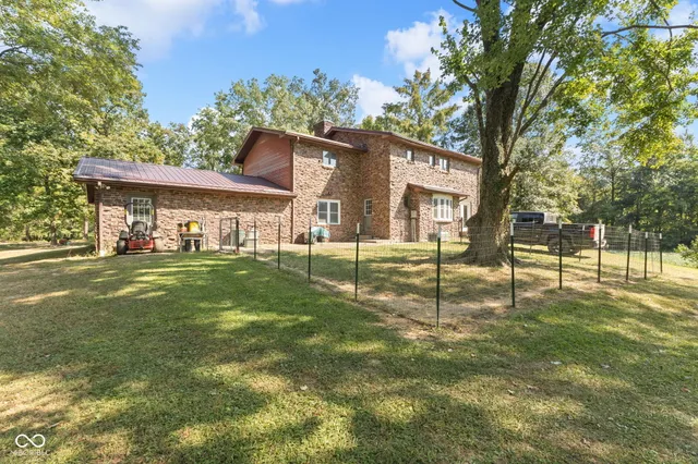 $575,000 | 151 West County Road 575 North, Shelburn, IN 47879