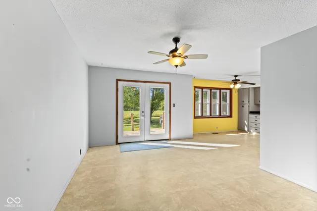 $575,000 | 151 West County Road 575 North, Shelburn, IN 47879