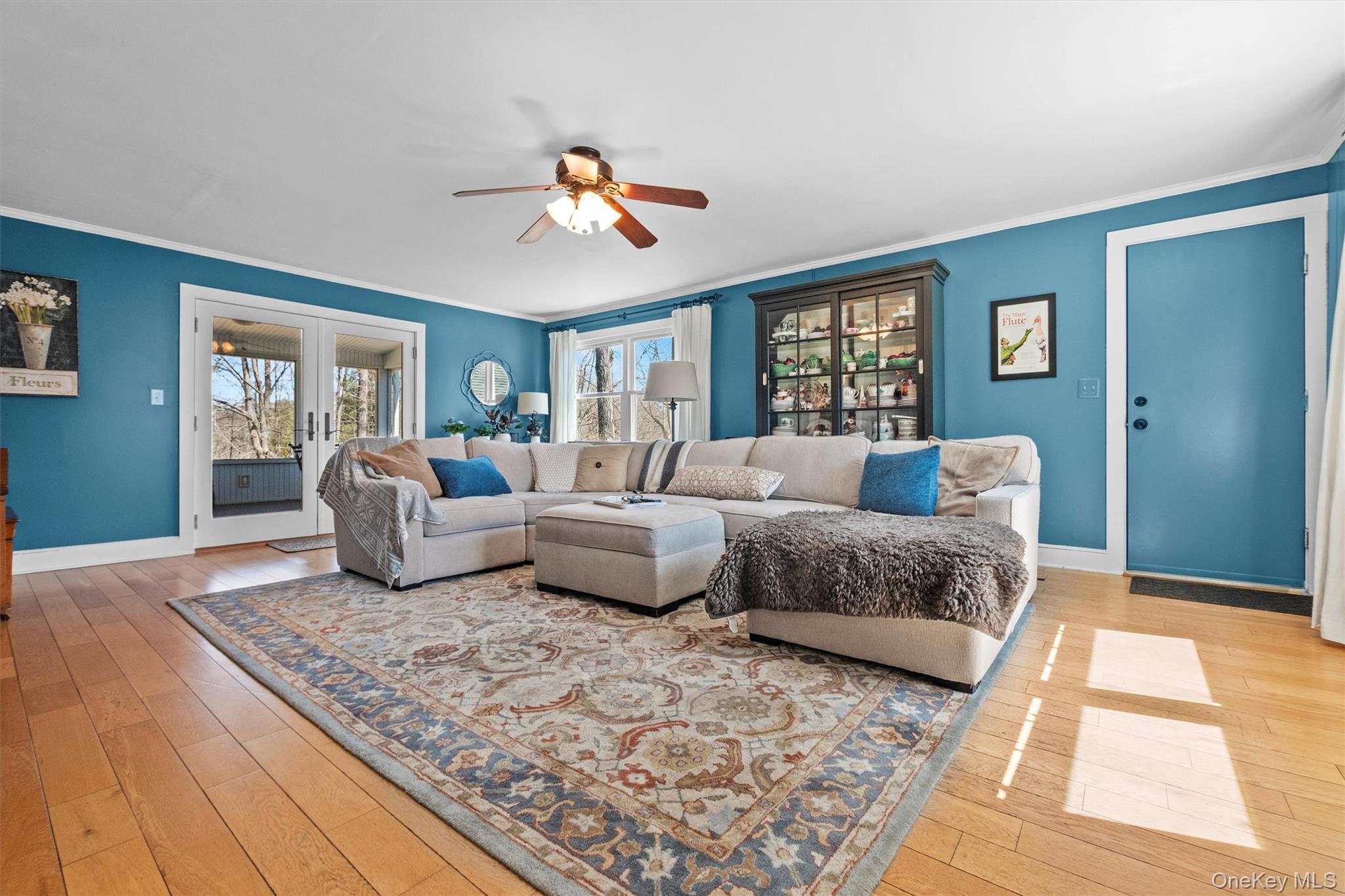 76 Smith Hill Road Monsey, NY 10952 - Photo 22 of 50 a spacious bedroom with a large bed and a couch