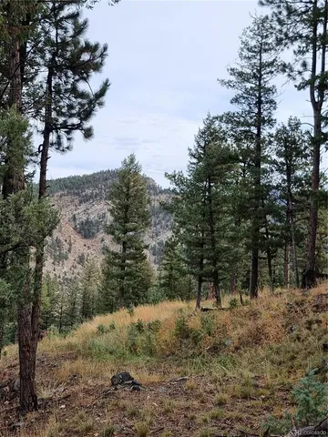 a view of outdoor space