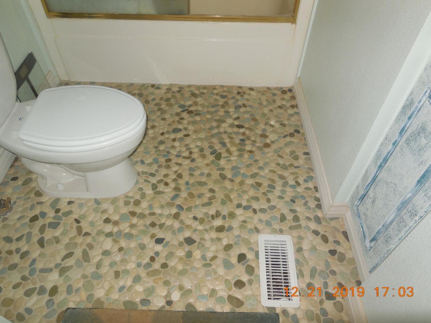 6067 Sheep Ranch Road Murphys, CA 95247 - Photo 31 of 44 a bathroom with a toilet and a shower