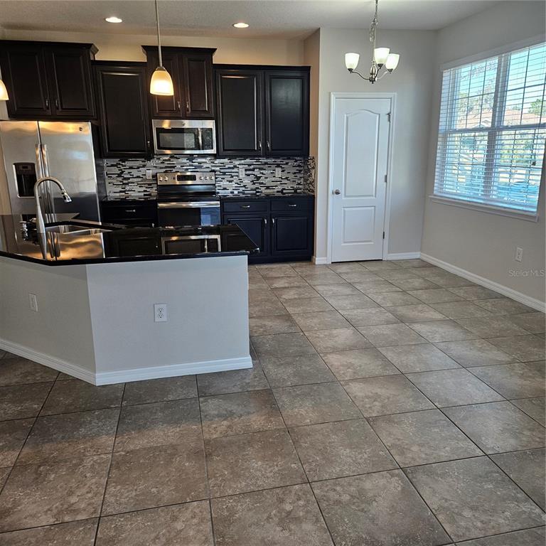 8259 Enclave Way, Unit 101 Sarasota, FL 34243 - Photo 12 of 53