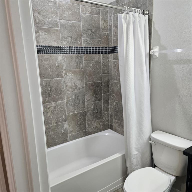 8259 Enclave Way, Unit 101 Sarasota, FL 34243 - Photo 21 of 53