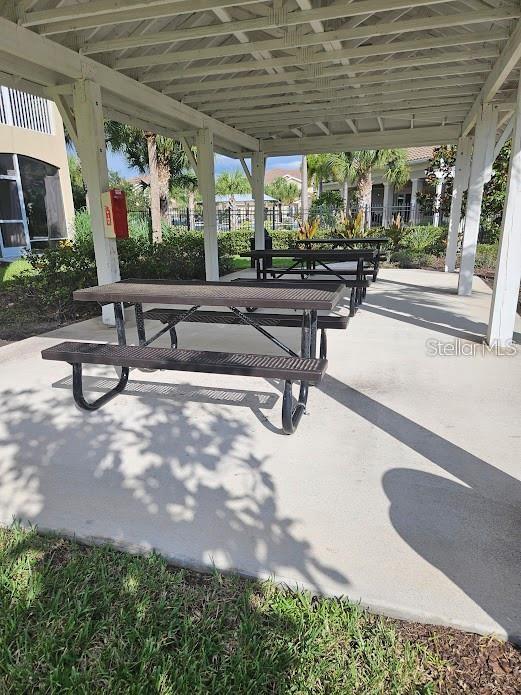 8259 Enclave Way, Unit 101 Sarasota, FL 34243 - Photo 38 of 53