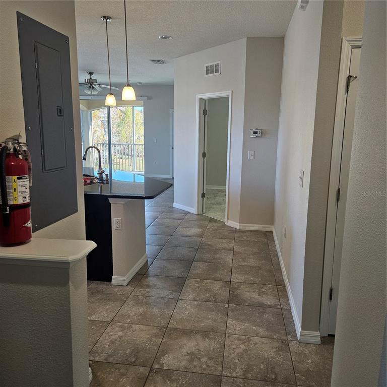 8259 Enclave Way, Unit 101 Sarasota, FL 34243 - Photo 9 of 53