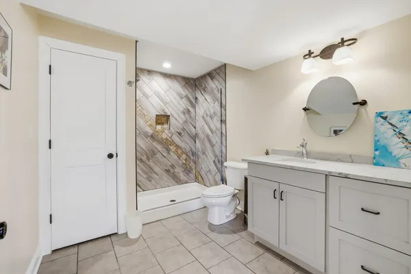 $784,900 | N7037 Hillside Court, Delavan, WI 53115