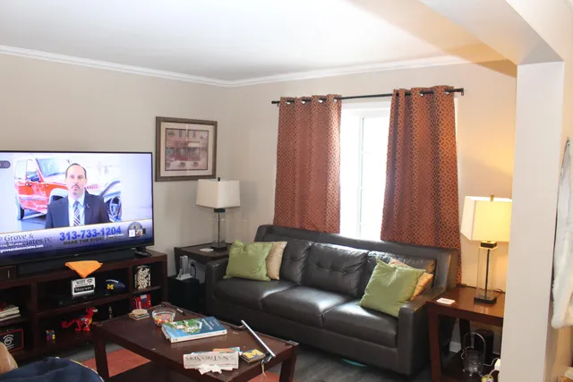 $159,900 | 410 Riverbend Drive, Milan, MI 48160